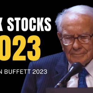 Why Warren Buffett Sold Bank Stocks EXCEPT Bank of America? | Berkshire 2023