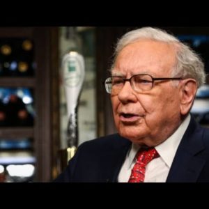 Warren Buffett’s Berkshire Hathaway Bets on Homebuilders